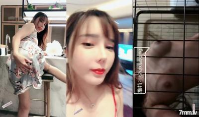 Xiuren.com 최고의 온라인 연예인 모델 여신 [Ai Xiaoqing] 독점 자체 구매 대규모 매혹적인 개인 샷 충격적인 알몸 욕망 투옥 혀 핥기 ...
