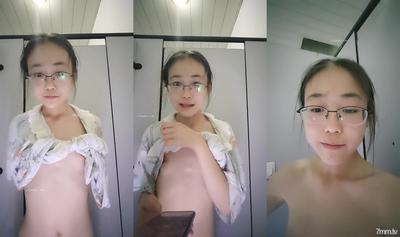 在校學生妹妹!學校廁所自慰~【熙平平】好刺激~好刺激! ✨✨✨