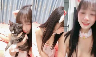 純欲系天花板美少女！情趣耳朵小鈴鐺！被炮友揉捏奶子，揉搓小穴低低呻吟，