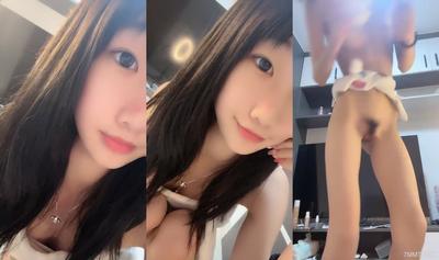 More Than 80 Kilograms Of Silly Cute Sister! Kawaii Camisole! Tight And Super Tender Pussy, The Chrysanthemum Is Also Very Tender When The Ass Is Raised