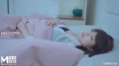 [Domestic AV First Release Absolute Field] Madou Media&quots new sex series LY-24 &quotThere is someone in the house who is born with lust&quot fan fucks the best black silk beauty