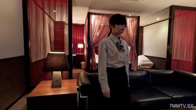 fc2-ppv 4635962 키 155cm, 체중 46kg의 귀여운 작은 가슴을 가진 무기(18). 그녀는 손가락 펠라치오를 강요받고, 얼굴 전체를 핥기고, 빨도록 강요받아 결국 몸을 떨게 됩니다. 이 영상은 다른 각도에서 촬영한 전 과정입니다.