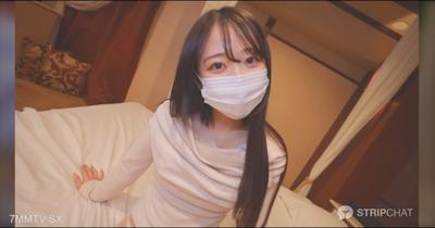 fc2-ppv 4899872 【完全顔出し２本セット】SSSアイドル級に可愛い美女とイチャラブ配信 | FC2電子市場