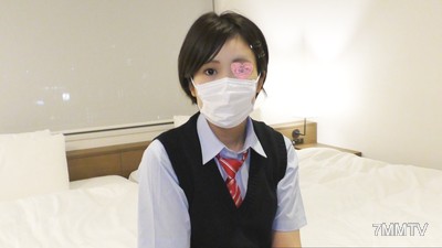 FC2-PPV 816996 完全初拍♥制服生插入♥終於解禁露臉!那個短髮美少女・育子小姐最終章♥振動棒潮吹到內射也有♥後半摘下面罩以真面目高潮連連!♥最後一眼濕透的特寫鏡頭★※豪華三點套裝附贈