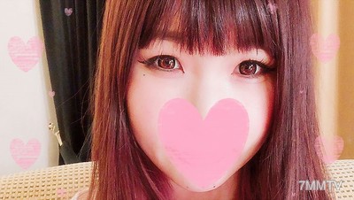 FC2-PPV 831774 個人拍攝♥S級光屁現役JD初拍♥千年難得一見的國寶級迷你小穴♥「被看著高潮了♥」變態本性暴露敏感白皙身體顫抖不停說髒話愛液四濺連續陰道高潮♡【無馬賽克】附贈寫真集