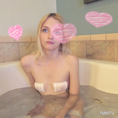 fc2-ppv 1048473 【Until April 8th】Play with the blonde loli in the bath and then cream inside #Kate 【Discount】