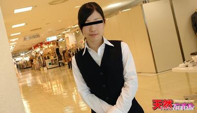 071611_01 業餘人士的工作　～把百貨公司女孩弄成光屁股了！～