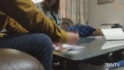 fc2-ppv 1749681 4/4까지【개인】 시부모 집에 방문. 부모님 옆에 들키지 않도록 목소리를 죽이며 참는 젊은 아내의 질 깊숙이 남의 정액을 더럽힘