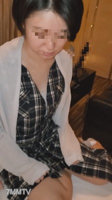 fc2-ppv 1857704 6/12まで【個人】新居を差し押さえられ下町の実家で細々と暮らす美人顔の奥さんの生膣に中出し {