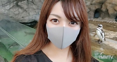 fc2-ppv 1975655 First shoot!! Face reveal!! Limited quantity! [Unedited] I had sex with the receptionist at a certain mobile shop twice, and she begged me to show her face during the second time!! (Long version)