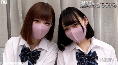 fc2-ppv 2189604 【個撮53】兩人露臉20歲的光屁股和校服三人行,多次內射後交替插入