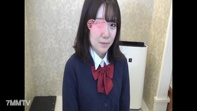 fc2-ppv 2776112 コロナ禍でピンチになった制服ちゃん。経験のない未処理マンコに大人の精子を大量ザーメン！ {