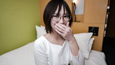 fc2-ppv 3305003 3天限定500pt!!【老師・眼鏡女子】勤奮感十足戴著眼鏡的理工女，**⚫︎數學老師與她生動的性行為影片。