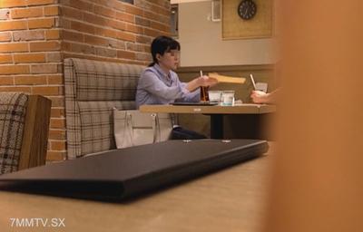 fc2-ppv 3655966 【개인】 모르는 사이에 담보되어 두 개의 음경에 씨를 뿌리고 대량의 정액을 흘림