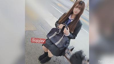 fc2-ppv 4298846  剛毛まんこのゆーとー生。こっそりゴム外し中出し…彼氏にもされたことないのに