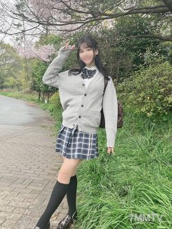 fc2-ppv 4669180 Tea Ceremony Club Emichan, 18 years old. Hidden giant tits slender beauty with fair skin. Spring fever in the spring sun, horny and creampie inside ※First come, first served high-quality bonus included※